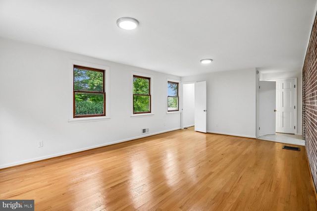 9906 SIDNEY RD, Silver Spring, MD 20901
