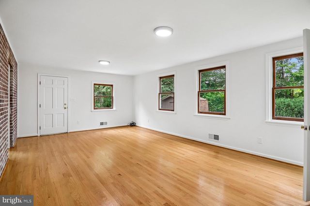 9906 SIDNEY RD, Silver Spring, MD 20901
