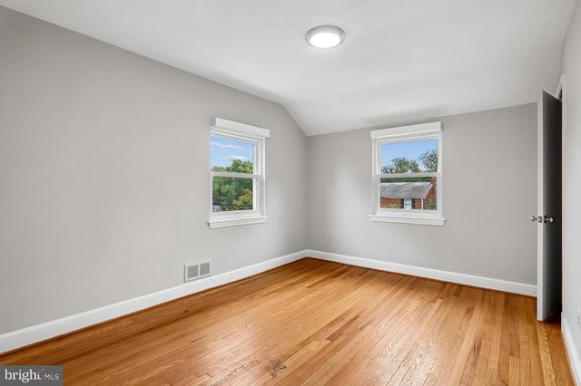 9906 SIDNEY RD, Silver Spring, MD 20901