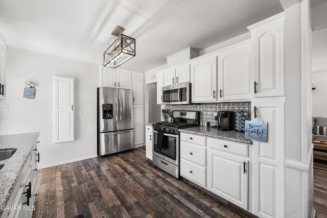 38719 E 21st Street, Palmdale, CA 93550