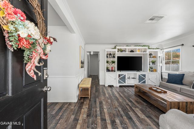 38719 E 21st Street, Palmdale, CA 93550