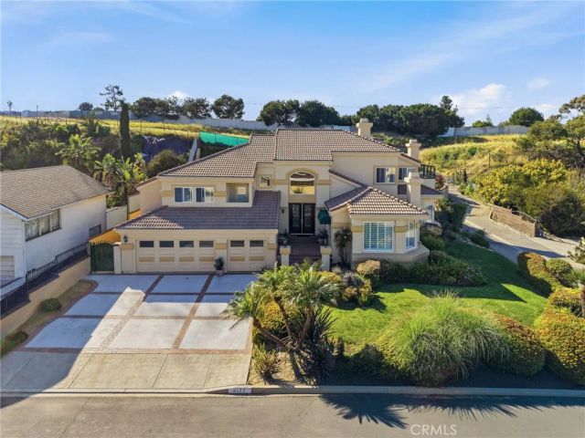 4177 S Cloverdale, Los Angeles, CA 90008
