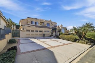 4177 S Cloverdale, Los Angeles, CA 90008
