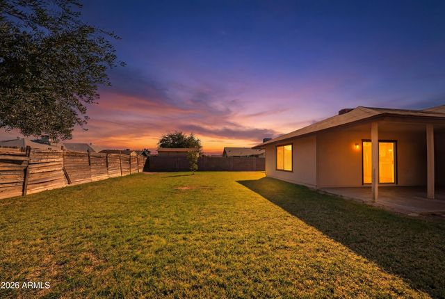 5607 N 73RD Avenue, Glendale, AZ 85303