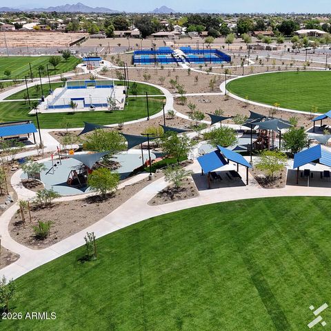 5607 N 73RD Avenue, Glendale, AZ 85303