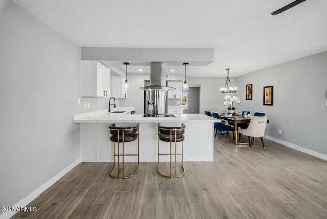 5607 N 73RD Avenue, Glendale, AZ 85303