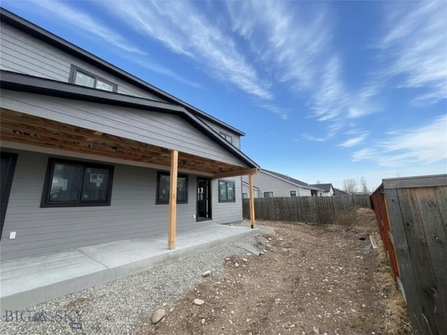 1201 Westwood Circle A, Belgrade, MT 59714