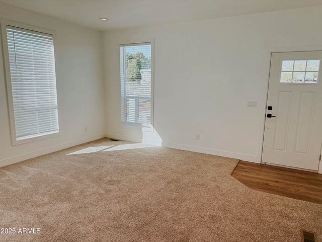 20821 E Cactus Wren Drive, Mayer, AZ 86333