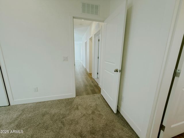 20821 E Cactus Wren Drive, Mayer, AZ 86333