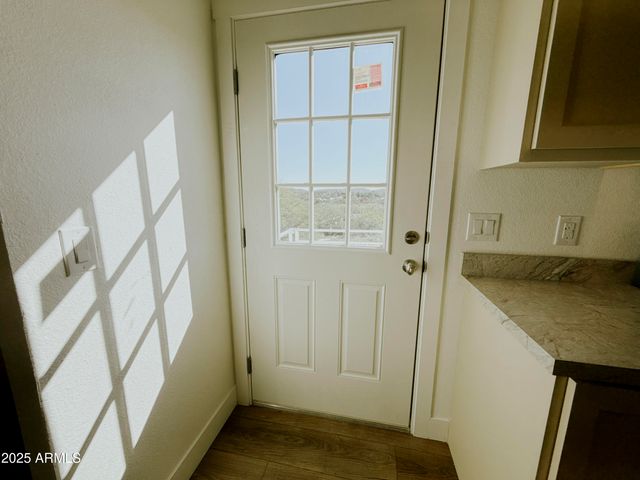 20821 E Cactus Wren Drive, Mayer, AZ 86333