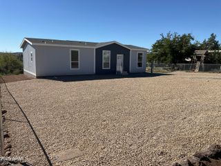 20821 E Cactus Wren Drive, Mayer, AZ 86333