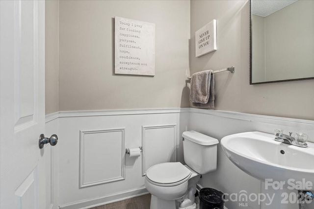 13715 Rutherglen Court, Charlotte, NC 28213