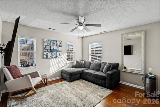 13715 Rutherglen Court, Charlotte, NC 28213