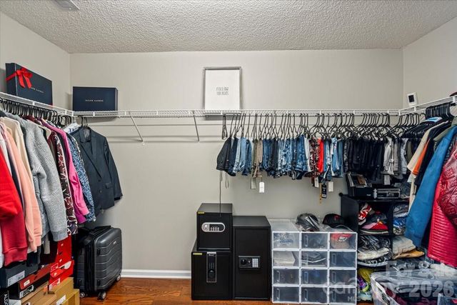 13715 Rutherglen Court, Charlotte, NC 28213