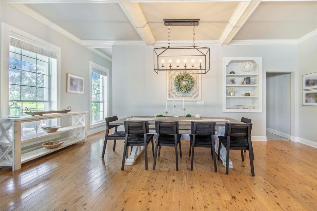 Image 15 of property listing at 6631 LAKE HATCHINEHA ROAD, Haines City, FL 33844