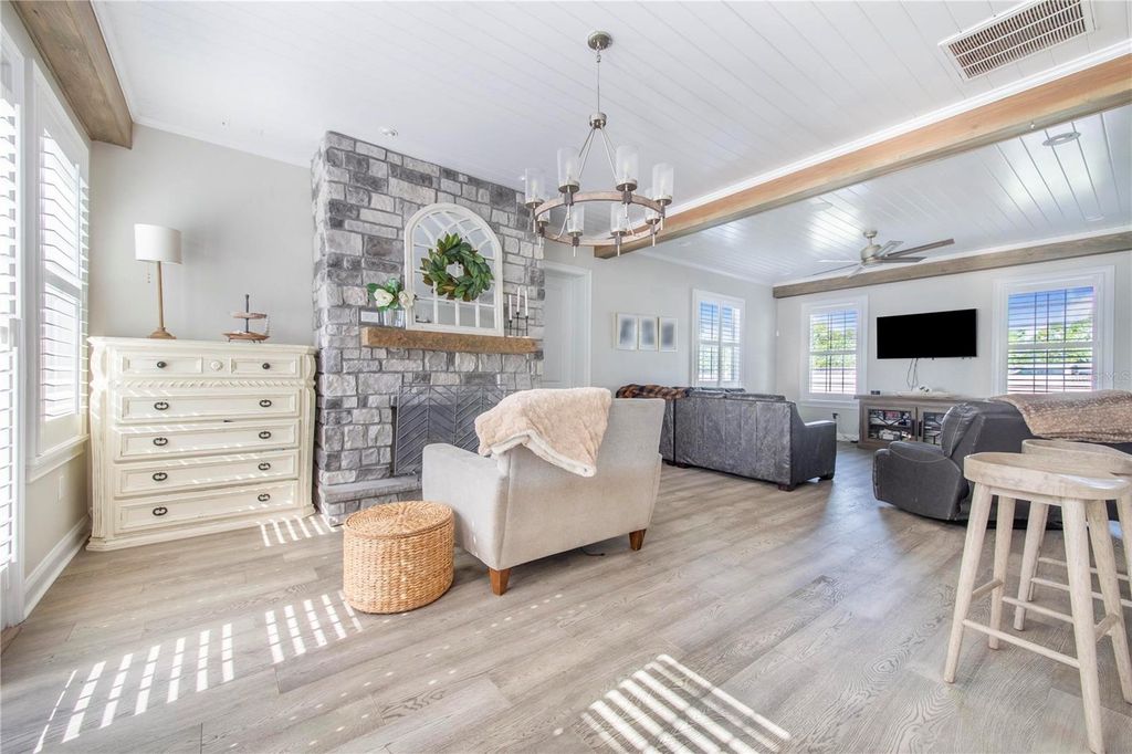 Image 22 of property listing at 6631 LAKE HATCHINEHA ROAD, Haines City, FL 33844