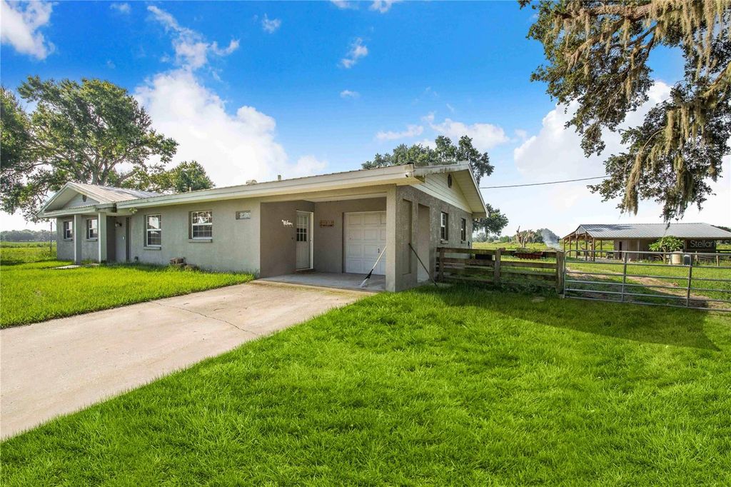 Image 78 of property listing at 6631 LAKE HATCHINEHA ROAD, Haines City, FL 33844