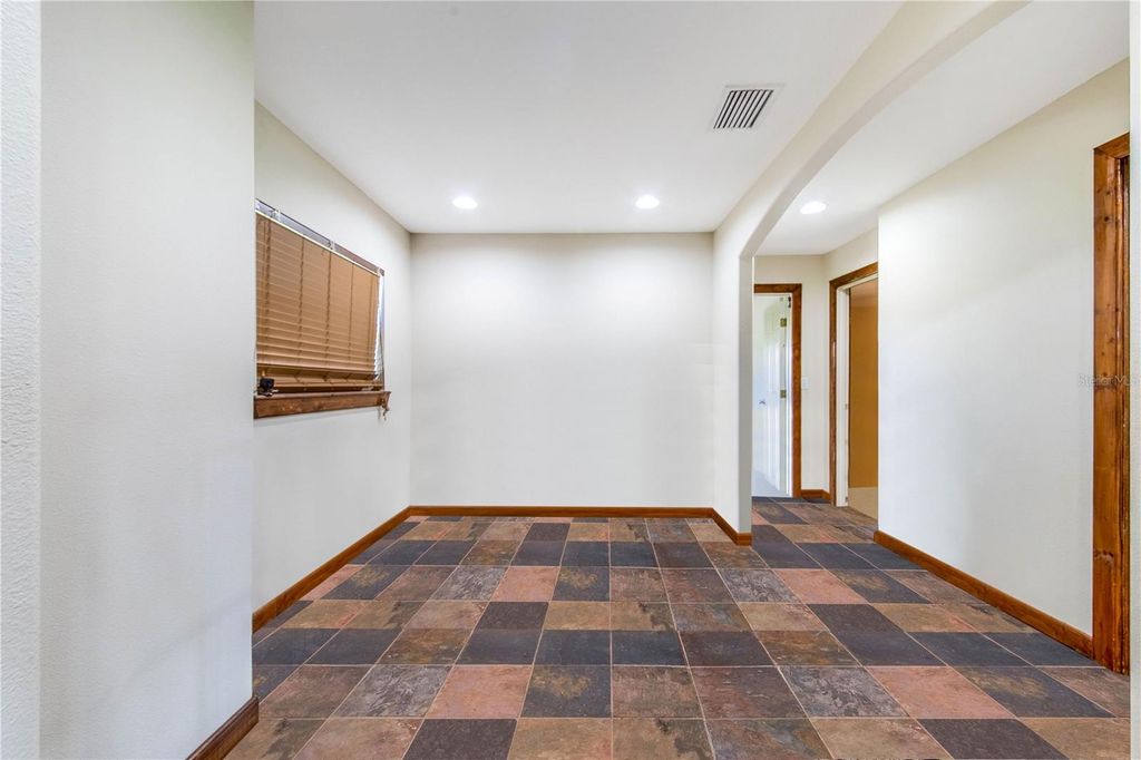 Image 84 of property listing at 6631 LAKE HATCHINEHA ROAD, Haines City, FL 33844