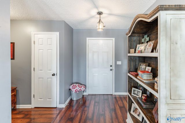 128 County Road 496, Trinity, AL 35673