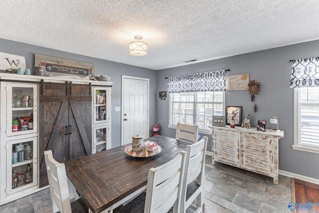 128 County Road 496, Trinity, AL 35673