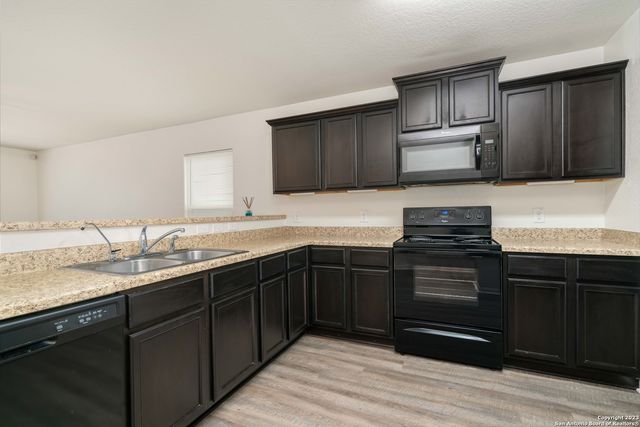 3923 SOUTHTON VW, San Antonio, TX 78222