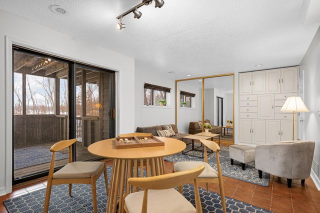 1633 Cedar Lake Parkway, Minneapolis, MN 55416