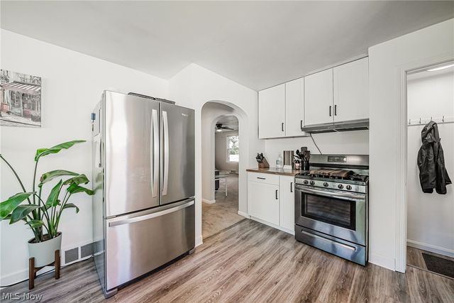 107 Cooper Foster Park Road, Amherst, OH 44001