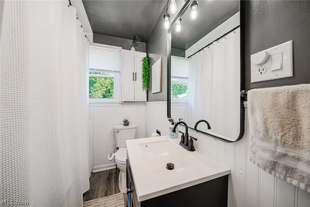 107 Cooper Foster Park Road, Amherst, OH 44001