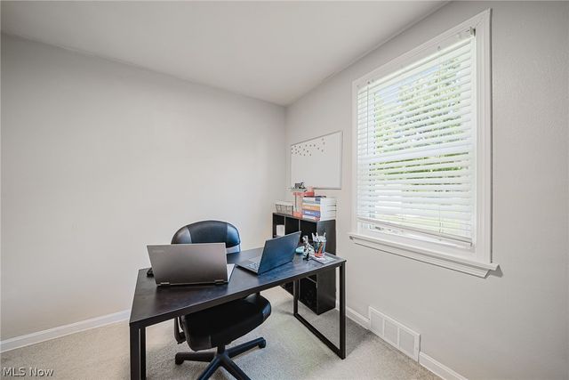 107 Cooper Foster Park Road, Amherst, OH 44001