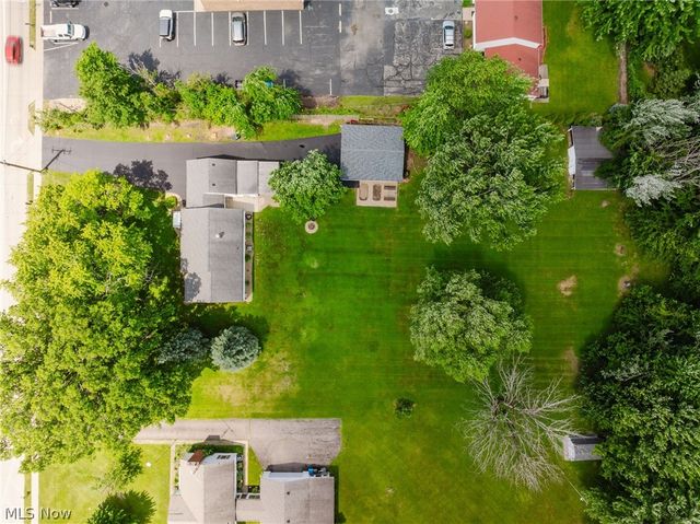 107 Cooper Foster Park Road, Amherst, OH 44001