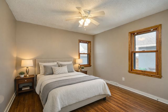 5006 30th Avenue S, Minneapolis, MN 55417