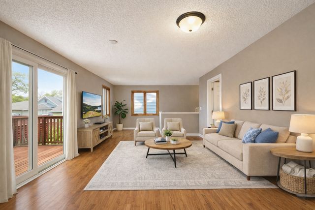 5006 30th Avenue S, Minneapolis, MN 55417