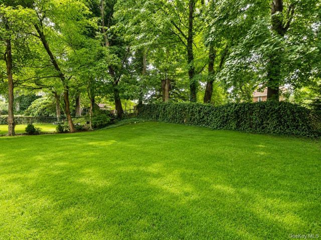 24 Maywood Avenue, Rye Brook, NY 10573