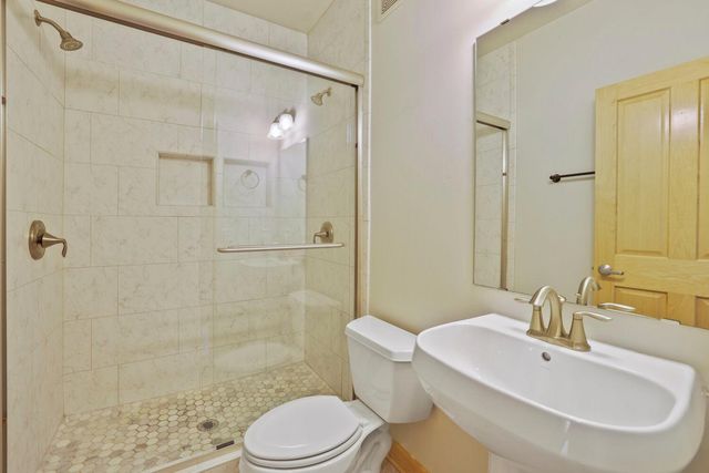 811 Thornton Street SE, Minneapolis, MN 55414
