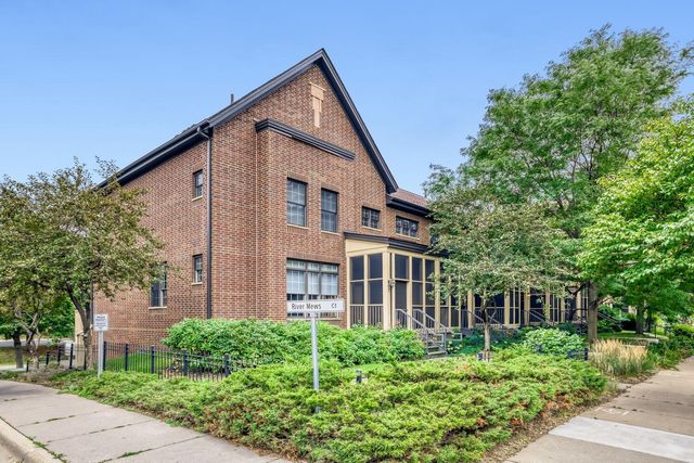 811 Thornton Street SE, Minneapolis, MN 55414