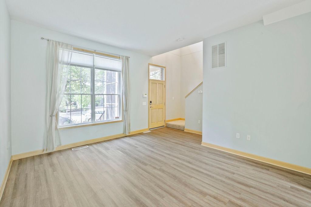 811 Thornton Street SE, Minneapolis, MN 55414 — photo 5