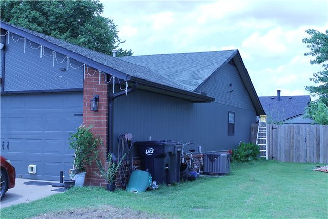 2711 Margaret Street, Rogers, AR 72756