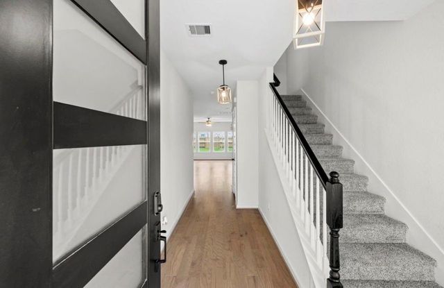21242 Shore Bluff Drive, Cypress, TX 77433