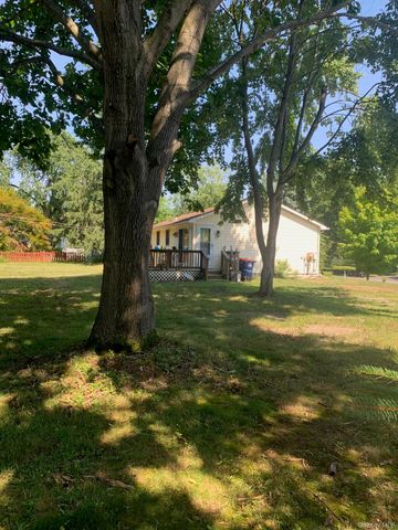 79 Cambridge Drive, Red Hook, NY 12571