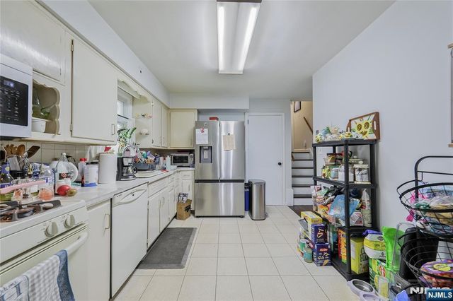 270 Glen Avenue, Dumont, NJ 07628