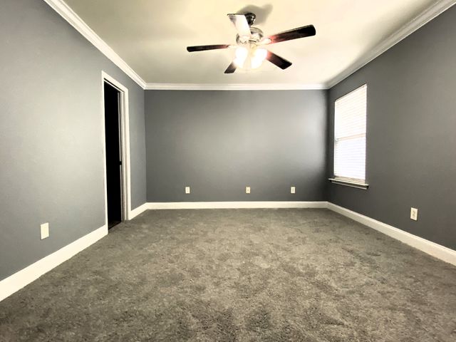 5440 Perlou Ln, Murfreesboro, TN 37128