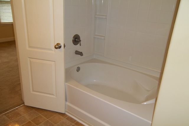 5440 Perlou Ln, Murfreesboro, TN 37128
