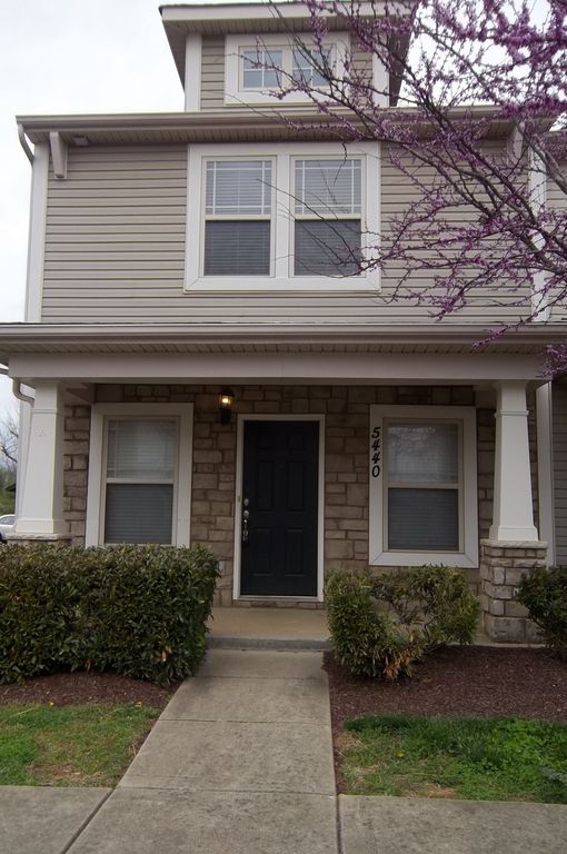 5440 Perlou Ln, Murfreesboro, TN 37128