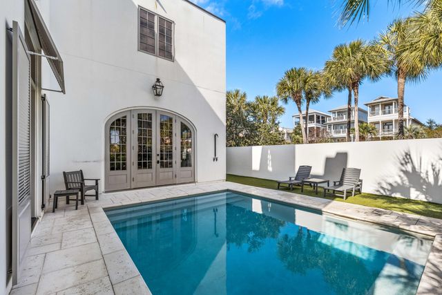 19 Elysee Court, Seacrest, FL 32461