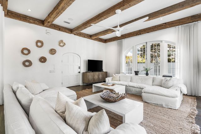 19 Elysee Court, Seacrest, FL 32461