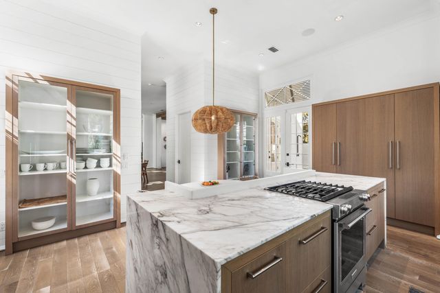 19 Elysee Court, Seacrest, FL 32461