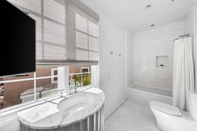 19 Elysee Court, Seacrest, FL 32461