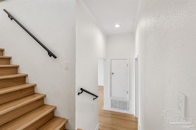 8844 Scenic Hwy, Pensacola, FL 32514