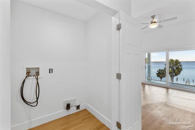 8844 Scenic Hwy, Pensacola, FL 32514