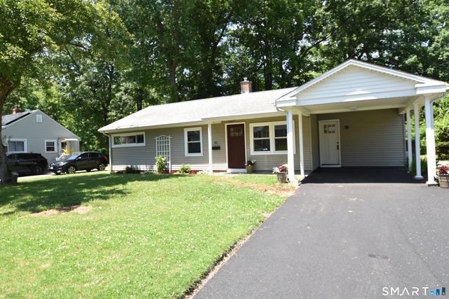 82 Landers Road, East Hartford, CT 06118